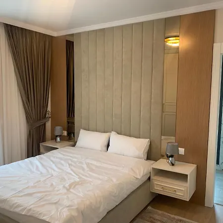 Apartment Penthouse Zirkon Apartament Tirana